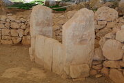 Altar im ältesten Tempel von Mnajdra, Malta