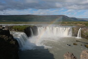 Goðafoss mit Regenbogen, Island