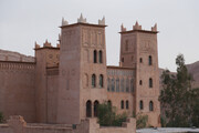 Kasbah mit Ornamenten in Tamdakhte, Marokko